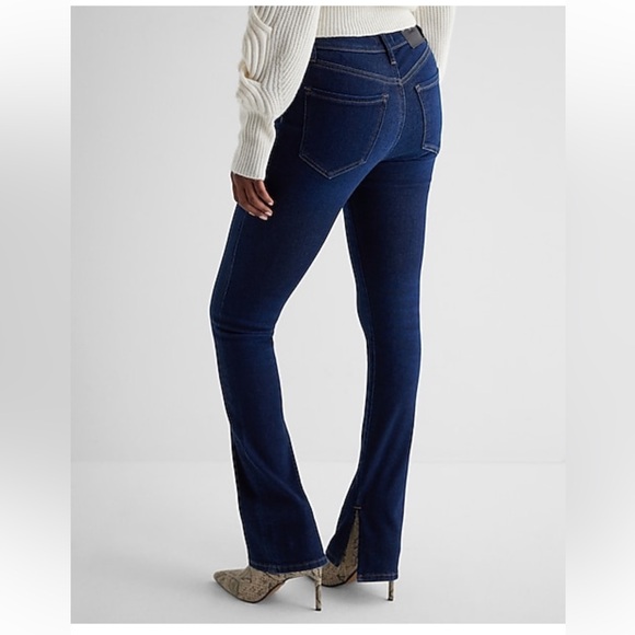NWT Mid rise skyscraper jeans from Express - Picture 2 of 6